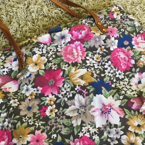 🌿 𝚠𝚒𝚕𝚍𝚏𝚕𝚘𝚠𝚎𝚛 𝚝𝚘𝚝𝚎 - Picture 2 of 3